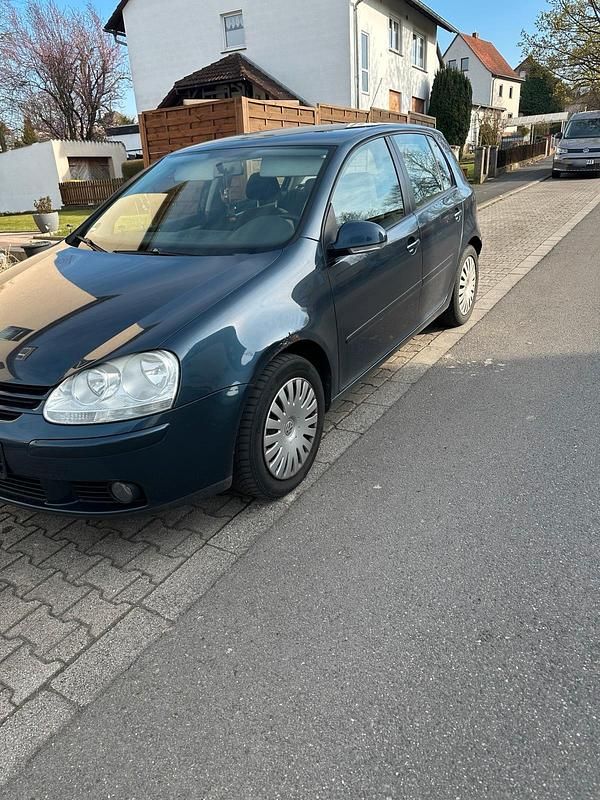Second-hand VW Golf V 80 CP (58 kW) 2007 Albastru Hatchback