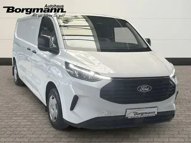 Gebraucht Ford Transit Trend 136 PS (100 kW) 2024 Weiss Van