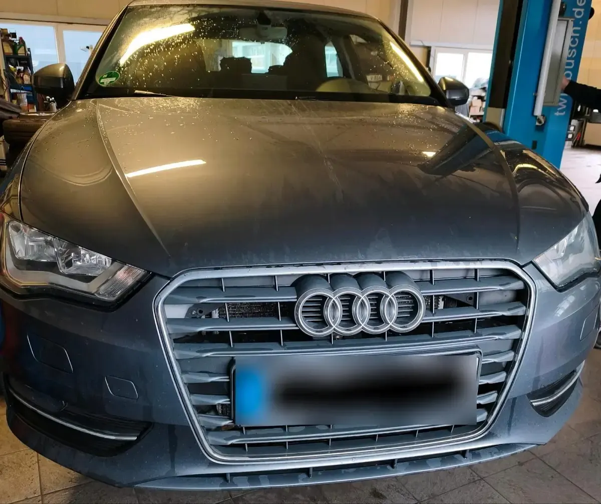 Gebraucht Audi A3 125 PS (91 kW) 2015 Grau Limousine