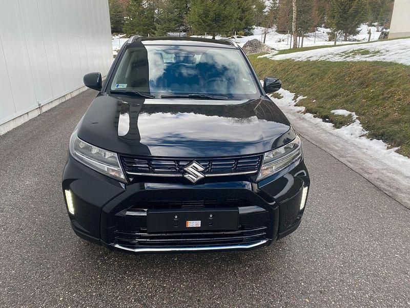 Neu Suzuki Vitara Comfort 110 PS (80 kW) 2025 Schwarz SUV