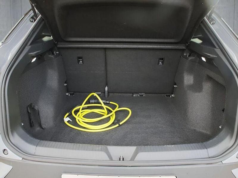 Gebraucht VW ID.4 Pure 108 kW (148 PS) 2023 Grau SUV