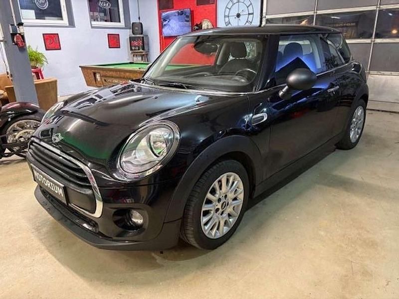Midnight black Gebraucht 2015 Mini ONE Kleinwagen | 9.990 € (Fairer Preis) - Bild 1/4