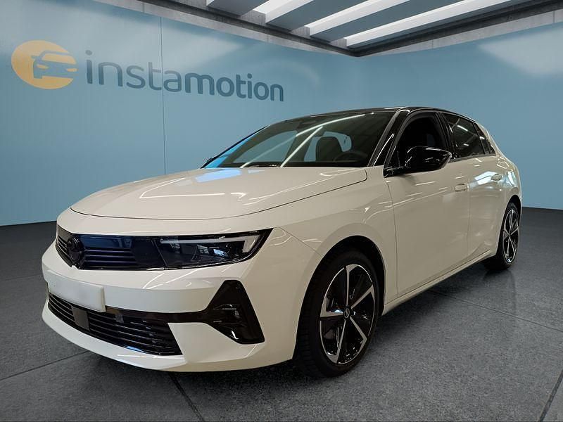 Weiß Gebraucht 2023 Opel Astra Limousine | 24.199 € (Teuer) - Bild 1/4