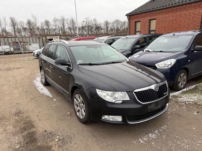 Gebraucht 2012 Skoda Superb Ambition Kombi | 2.000 € (Guter Preis) - Bild 1/4