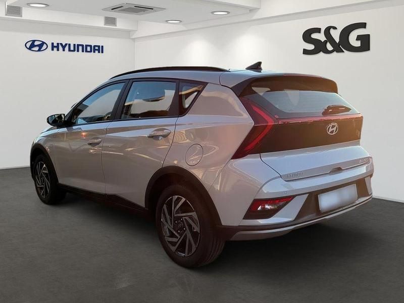 Neu Hyundai Bayon Trend 101 PS (74 kW) 2025 Mic (grau SUV