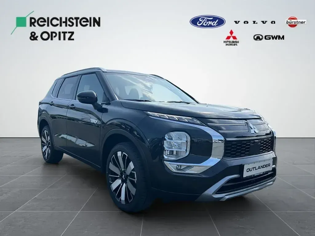 Neu Mitsubishi Outlander P-HEV Edition 306 PS (225 kW) 2025 Schwarz SUV