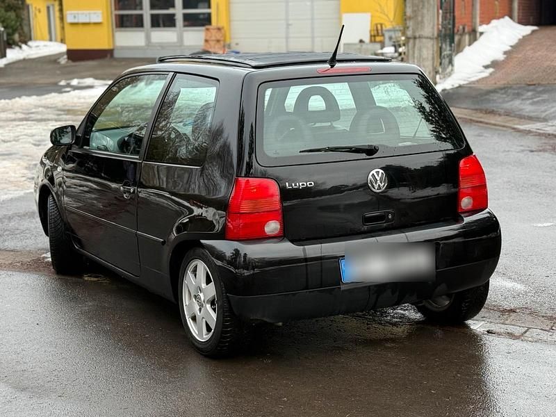 Gebraucht VW Lupo 60 PS (44 kW) 2001 Schwarz Kleinwagen