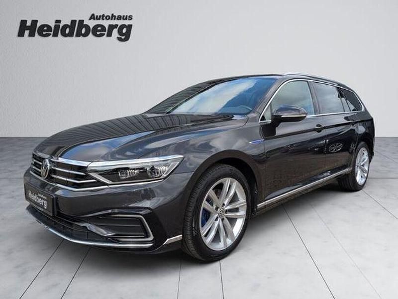 Gebraucht VW Passat GTE 218 PS (160 kW) 2020 Grau Kombi