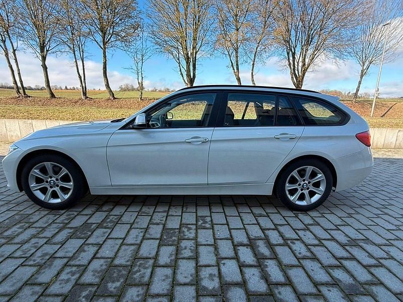 Gebraucht BMW 320 Performance 184 PS (135 kW) 2013 Weiß Kombi