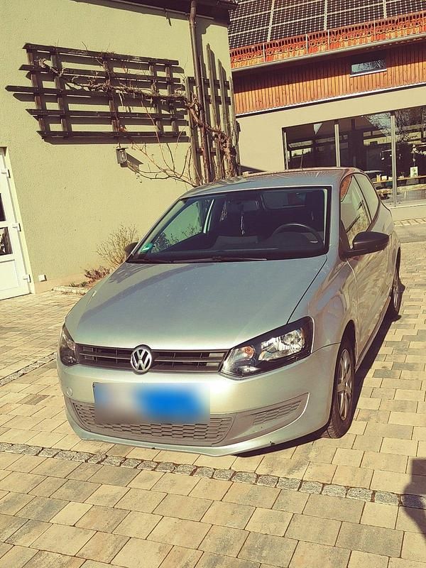 Gebraucht VW Polo Team 60 PS (44 kW) 2010 Silber Kleinwagen