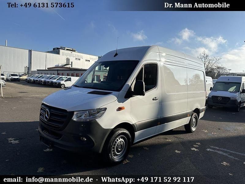 Arktikweiss Gebraucht 2024 Mercedes Sprinter Van | 37.961 € (Guter Preis) - Bild 1/4