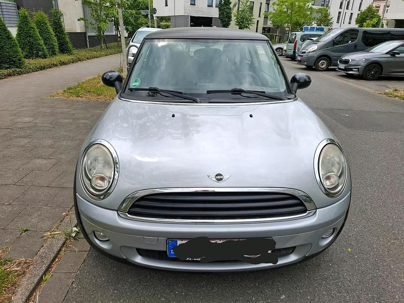 Silber Gebraucht 2009 Mini ONE Kleinwagen | 3.400 € (Fairer Preis) - Bild 1/4