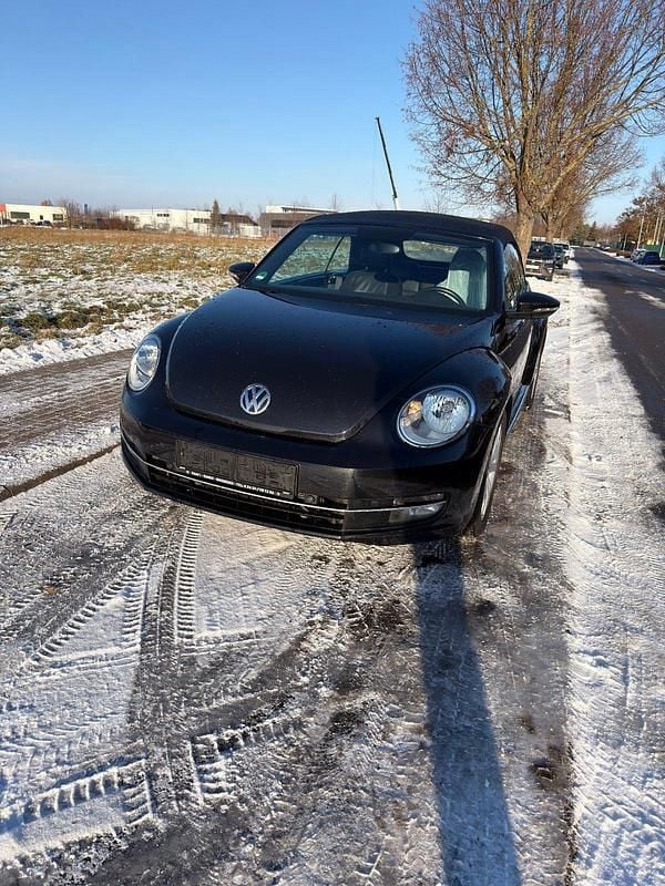 Gebraucht VW Beetle 105 PS (77 kW) 2013 Schwarz Kleinwagen