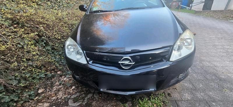 Gebraucht Opel Tigra 125 PS (91 kW) 2005 Schwarz Cabrio