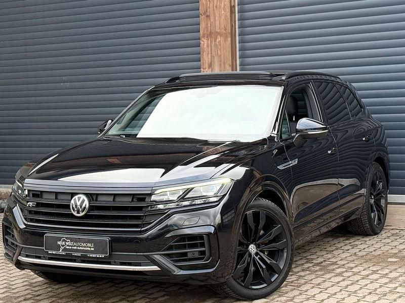 Schwarz Gebraucht 2020 VW Touareg R-line SUV | 33.499 € (Teuer) - Bild 1/4