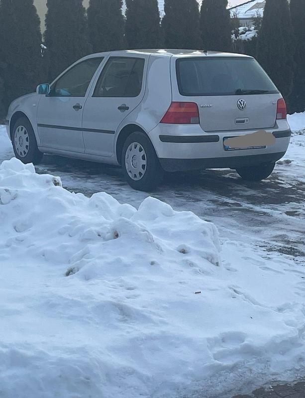 Gebraucht VW Golf IV 102 PS (75 kW) 2000 Silber Kleinwagen