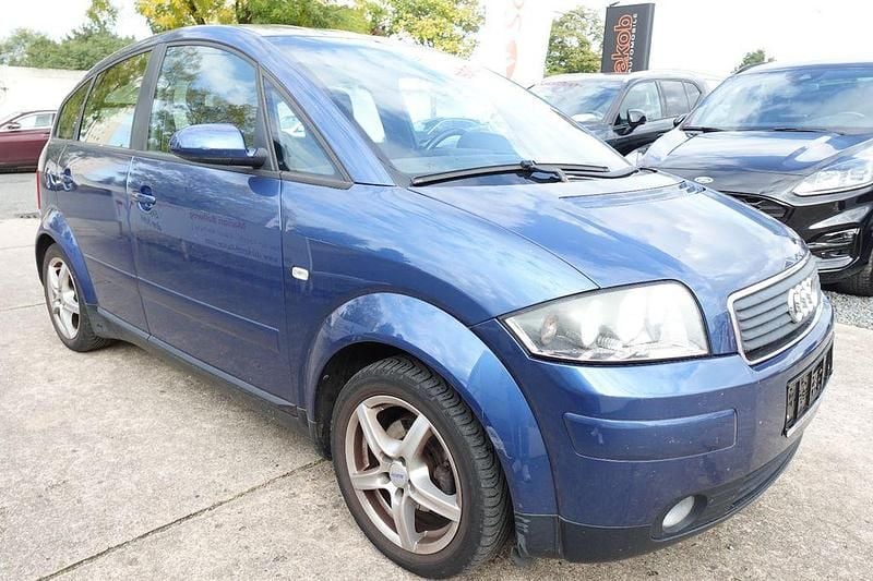 Gebraucht Audi A2 110 PS (80 kW) 2004 Blau Kleinwagen
