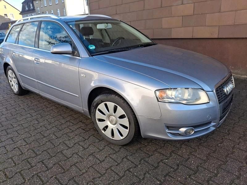 Grau Gebraucht 2006 Audi A4 Kombi | 1.400 € (Superpreis) - Bild 1/4