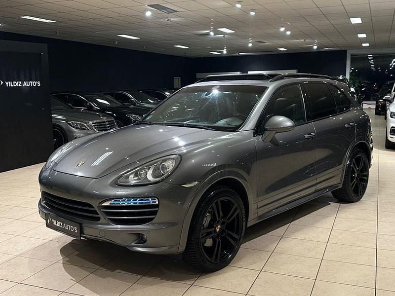 Gebraucht Porsche Cayenne S Sport 382 PS (280 kW) 2013 Grau SUV