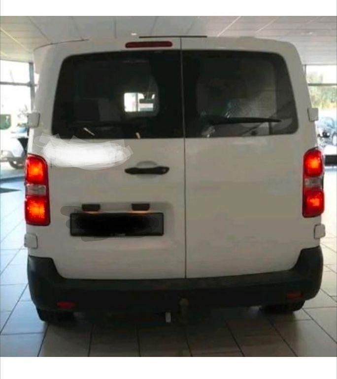 Gebraucht Opel Vivaro 120 PS (88 kW) 2020 Weiß Van / Kleinbus