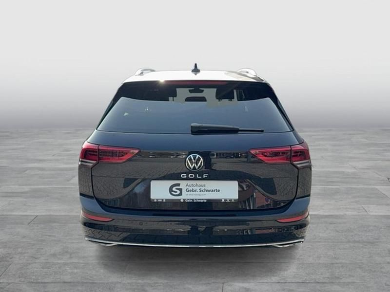 Gebraucht VW Golf VIII Move 150 PS (110 kW) 2023 Schwarz Kombi