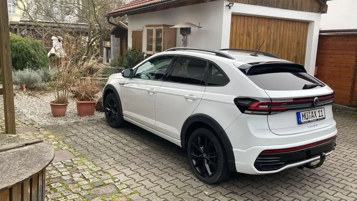Gebraucht VW Taigo R-line 150 PS (110 kW) 2022 Weiß SUV