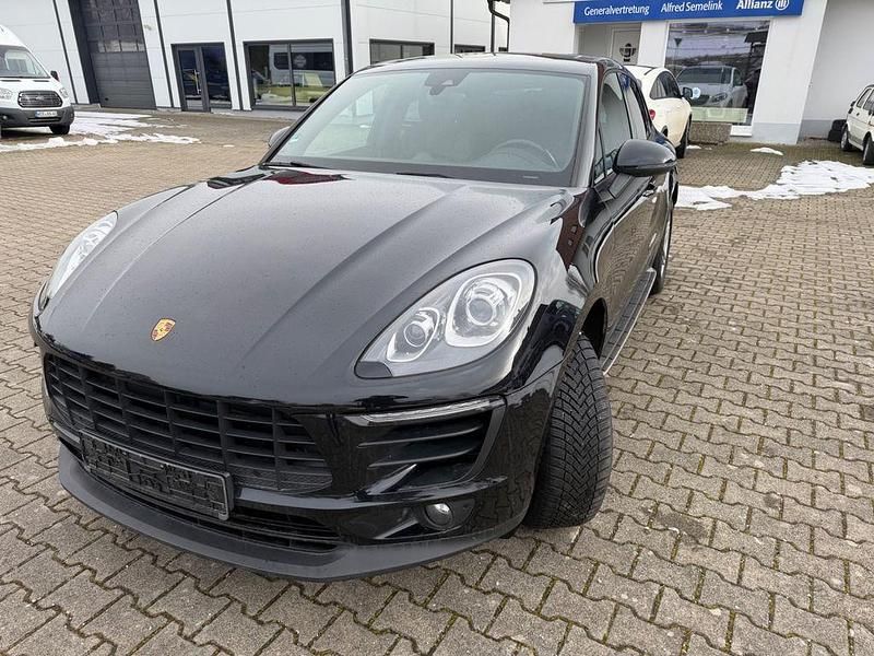 Gebraucht Porsche Macan Basis 252 PS (185 kW) 2017 Schwarz SUV