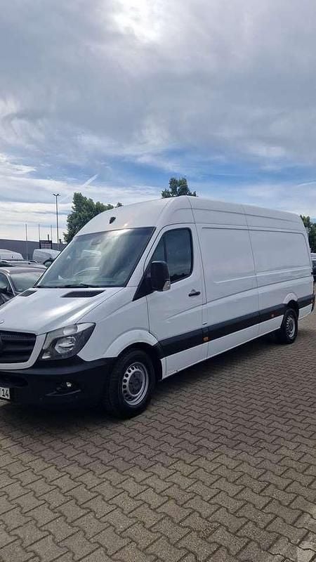 Arktikweiss Gebraucht 2015 Mercedes Sprinter Van | 18.500 € (Teuer) - Bild 1/4
