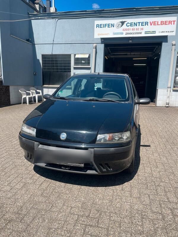 Schwarz Gebraucht 2002 Fiat Punto Active Kleinwagen | 1.450 € (Fairer Preis) - Bild 1/4