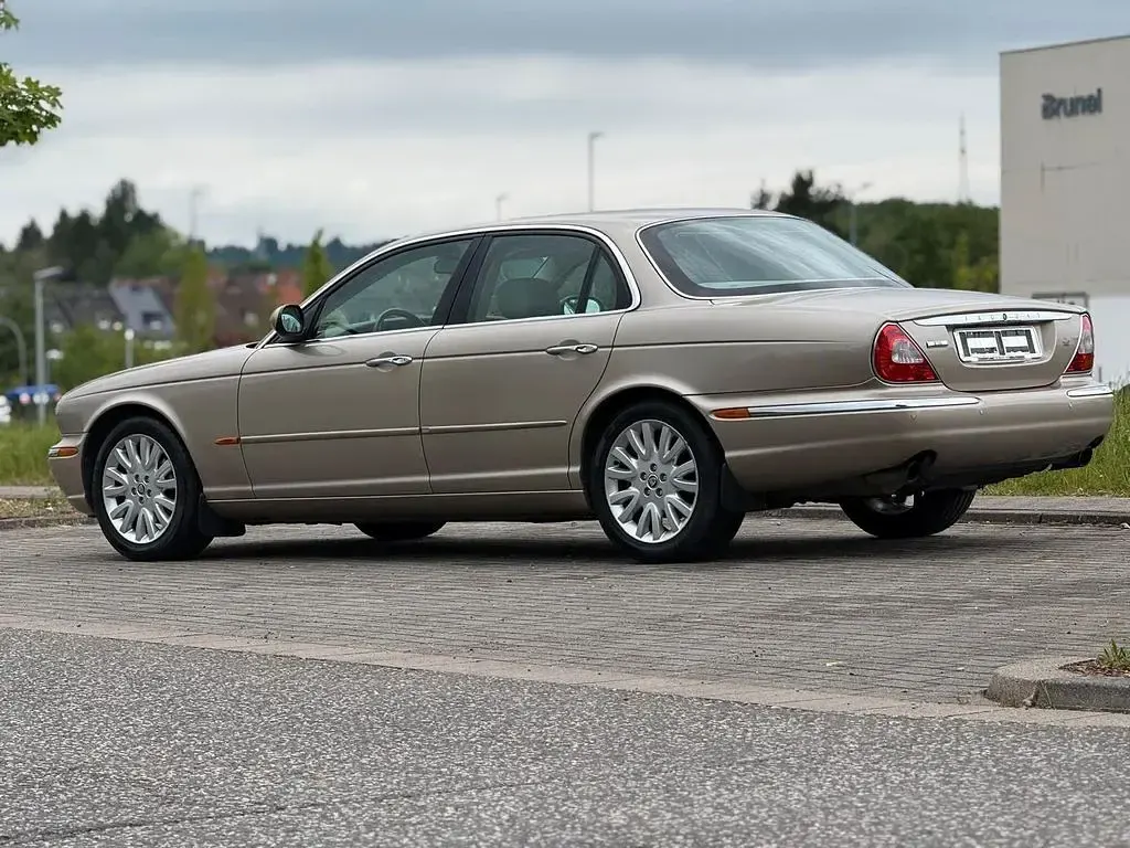 Gebraucht Jaguar XJ 238 PS (175 kW) 2003 Gold Limousine