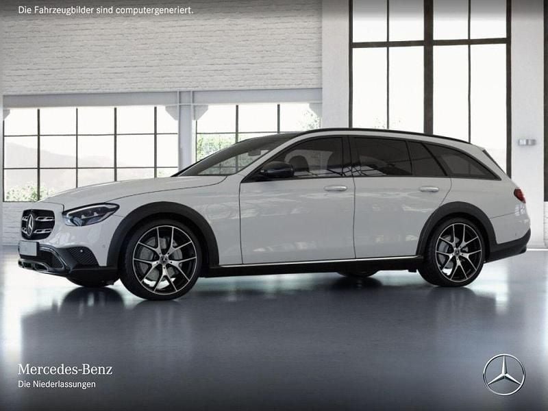 Gebraucht Mercedes E200 AMG 197 PS (144 kW) 2022 Weiß Limousine