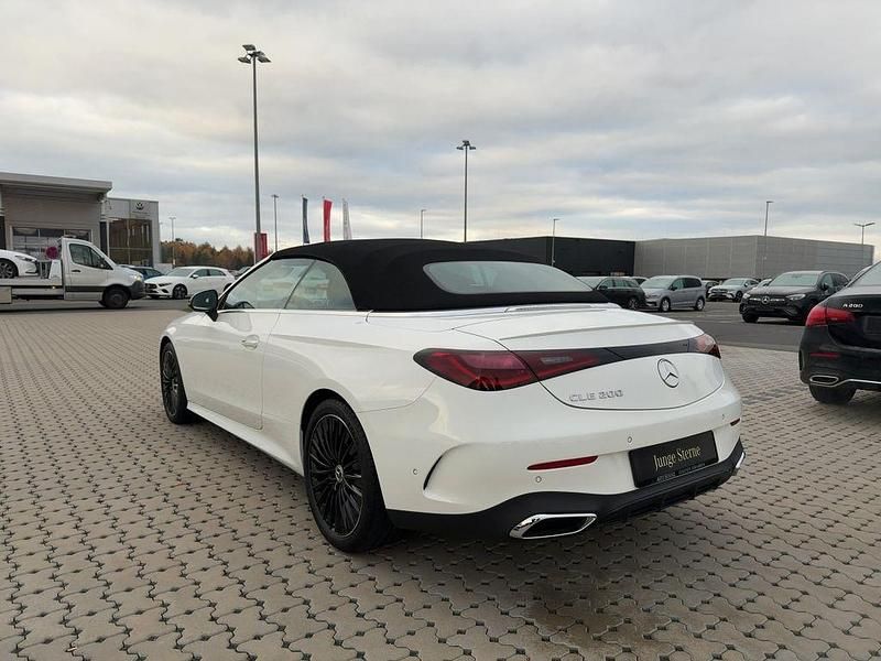 Gebraucht Mercedes CLE200 AMG 204 PS (150 kW) 2025 Weiß Cabrio
