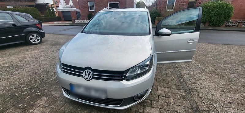 Gebraucht VW Touran 109 PS (80 kW) 2012 Silber Van / Kleinbus