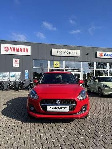 Rot Gebraucht 2023 Suzuki Swift Comfort Limousine | 14.490 € - Bild 1/4