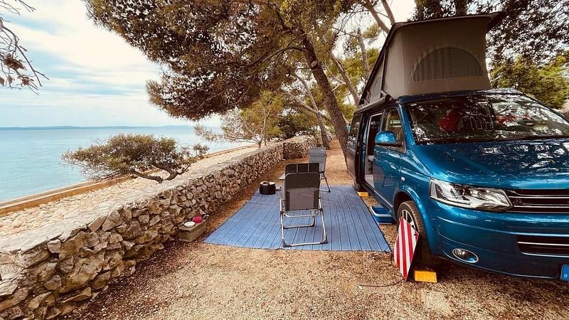 Gebraucht VW California Highline 179 PS (131 kW) 2015 Blau Van