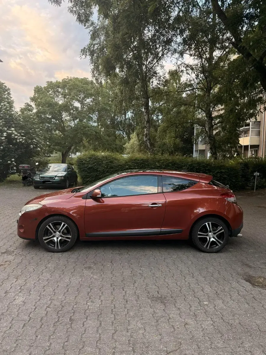 Gebraucht Renault Mégane Coupé GT 179 PS (131 kW) 2009 Orange Coupé