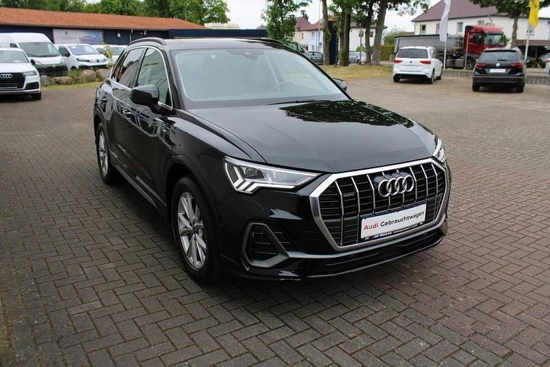 Gebraucht Audi Q3 S-Line 200 PS (147 kW) 2021 Mythosschwarz (metallic) SUV