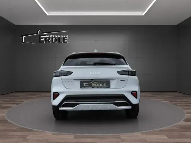 Neu Kia XCeed GT-Line 140 PS (102 kW) 2026 Wd) cararraweiss (weiss SUV