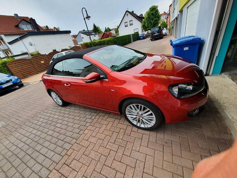 Gebraucht VW Golf Cabriolet Cup 122 PS (89 kW) 2014 Rot Cabrio