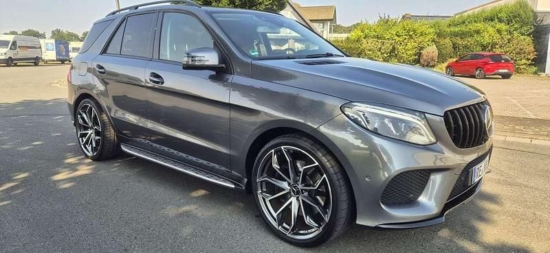 Gebraucht Mercedes GLE400 333 PS (244 kW) 2018 Grau Coupé