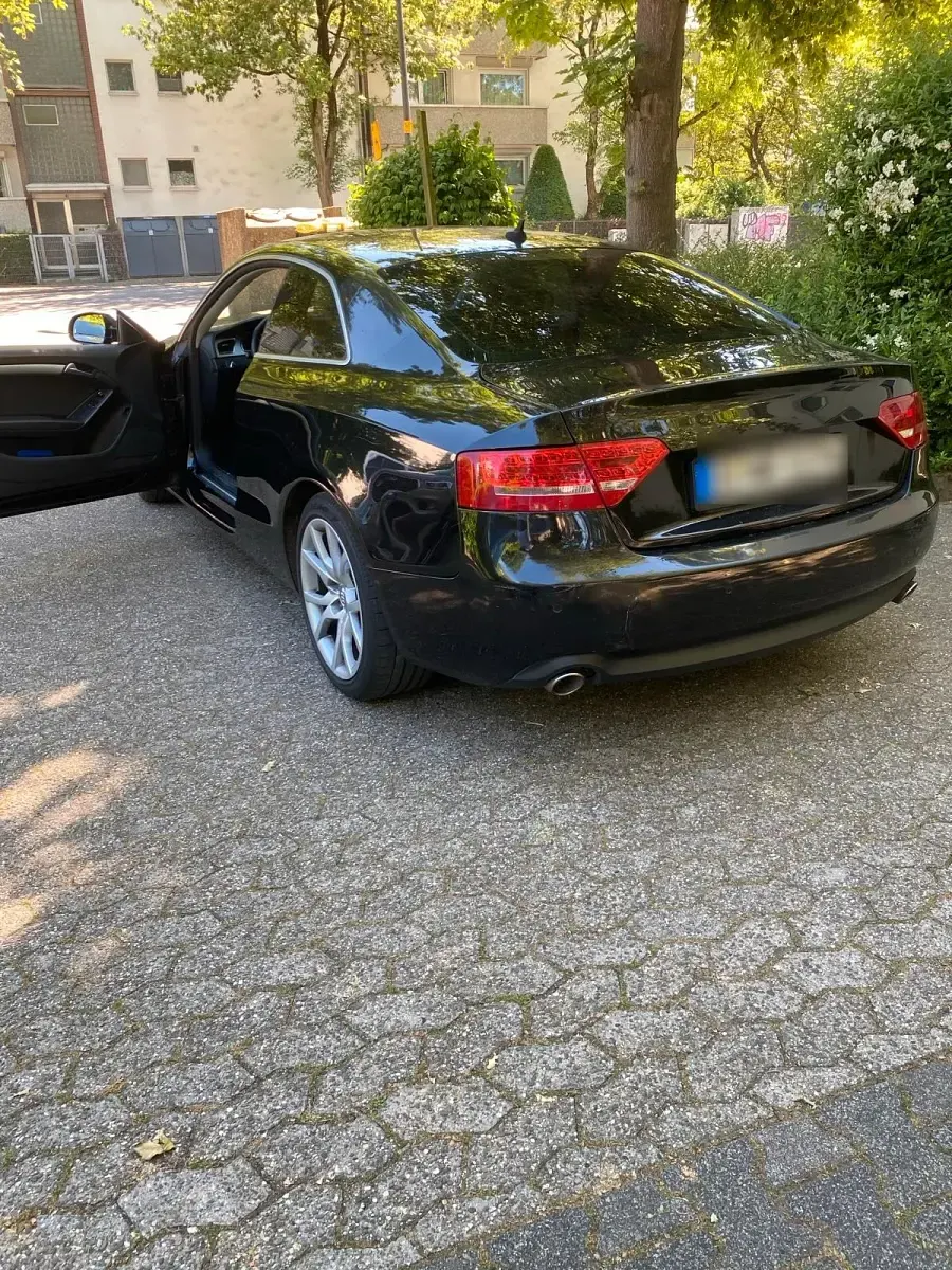 Gebraucht Audi A5 190 PS (139 kW) 2010 Schwarz Coupé