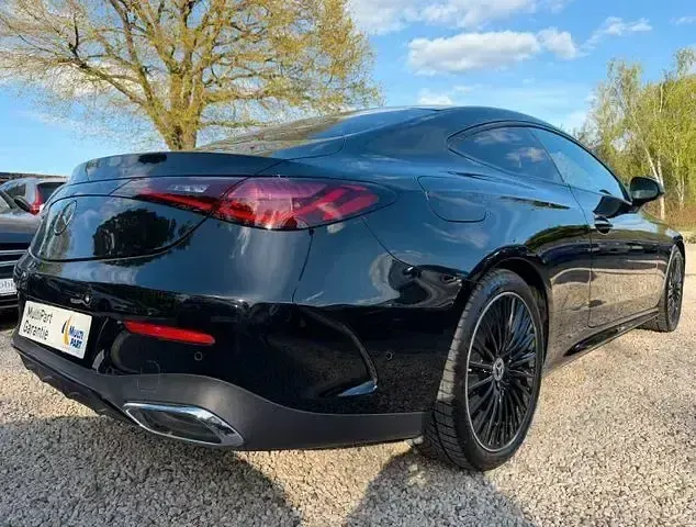 Gebraucht Mercedes CLE200 AMG 204 PS (150 kW) 2024 Schwarz Coupé