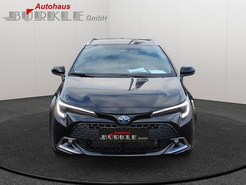 Neu Toyota Corolla 178 PS (130 kW) 2025 Schwarz Kombi