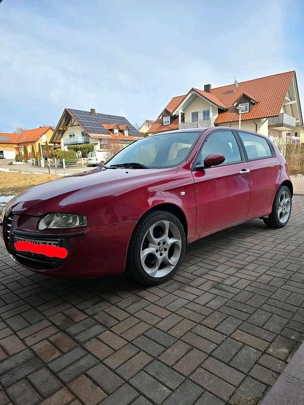 Gebraucht Alfa Romeo 147 120 PS (88 kW) 2001 Rot Kleinwagen