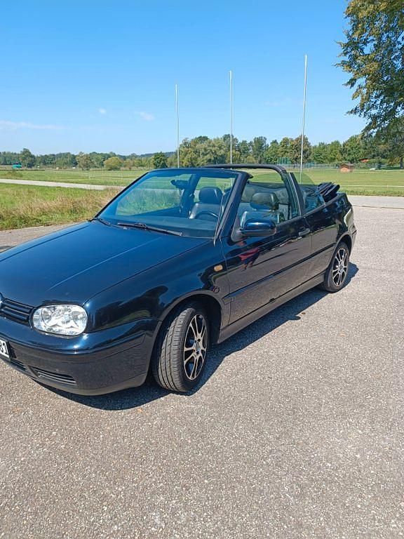 Gebraucht VW Golf Cabriolet Conceptline 101 PS (74 kW) 1999 Grau Cabrio
