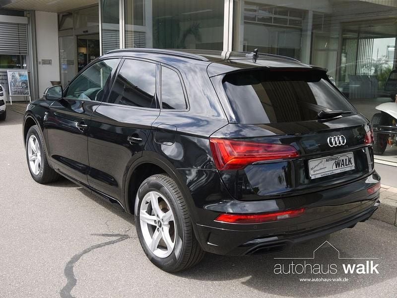 Gebraucht Audi Q5 S-Line 299 PS (219 kW) 2021 Mythosschwarz metallic SUV
