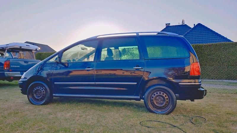 Gebraucht VW Sharan 116 PS (85 kW) 2007 Schwarz Van / Kleinbus