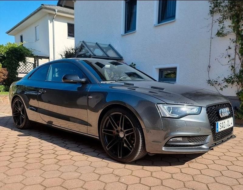 Gebraucht Audi A5 S-Line 245 PS (180 kW) 2011 Grau Coupé