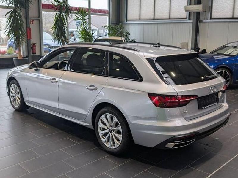 Gebraucht Audi A4 Advanced Plus 204 PS (150 kW) 2021 Silber Kombi