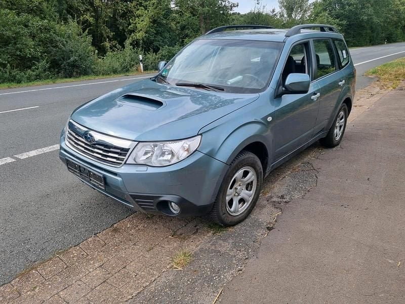 Gebraucht 2010 Subaru Forester SUV | 1.700 € - Bild 1/4